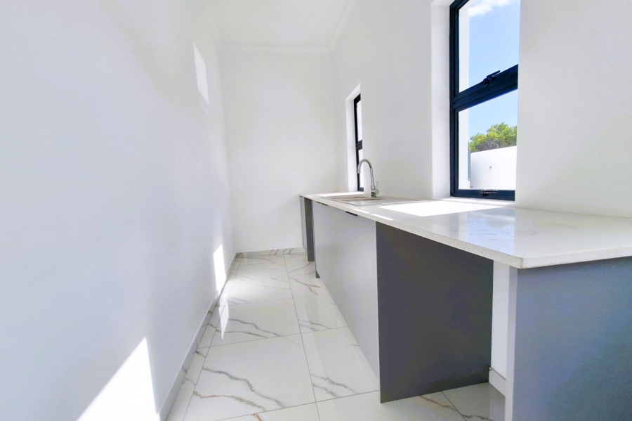 3 Bedroom Property for Sale in Shelley Point Western Cape